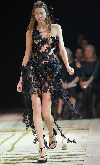 Illustration for article titled Sarah Burton Pulls Off McQueen Without McQueen